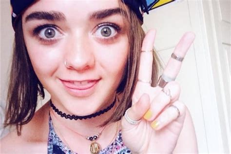 maisie williams sex tape|Maisie Williams Porn Videos 